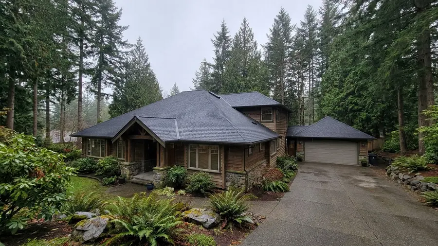 How Energy Efficient Roofing Systems Lower Your Bills in the PNW